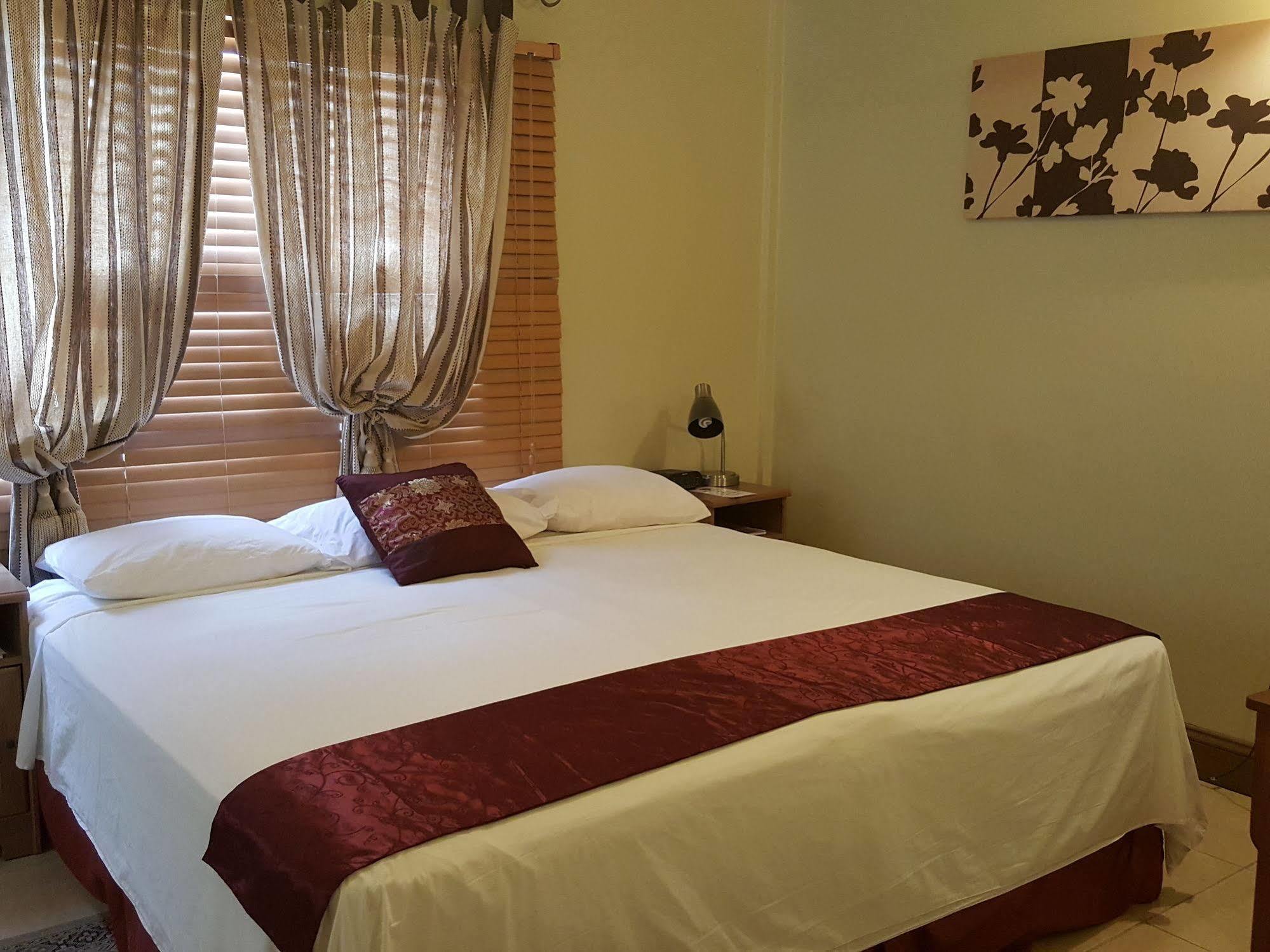 Savannah Maison Guest House Port of Spain Kültér fotó